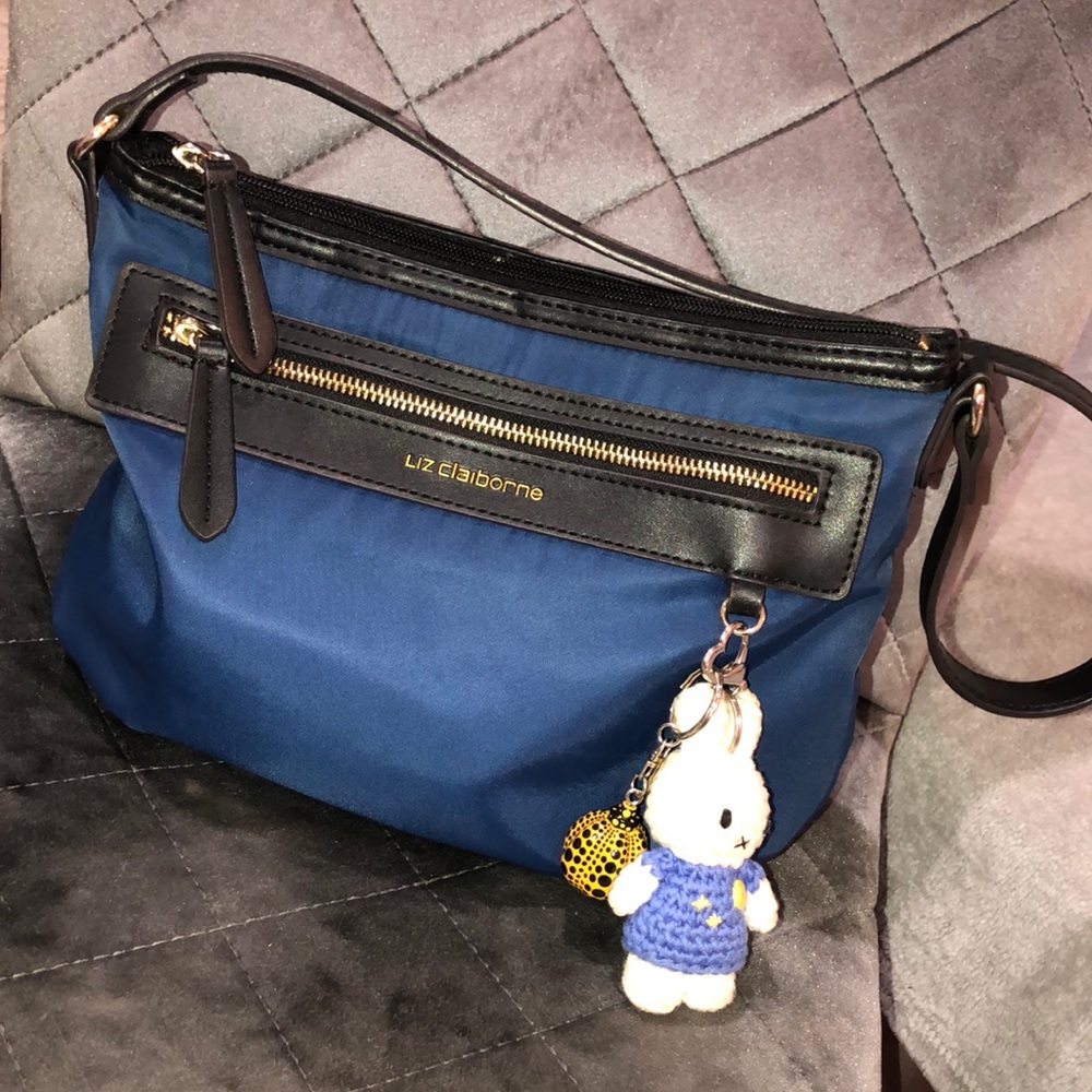 Liz Claiborne nylon bag